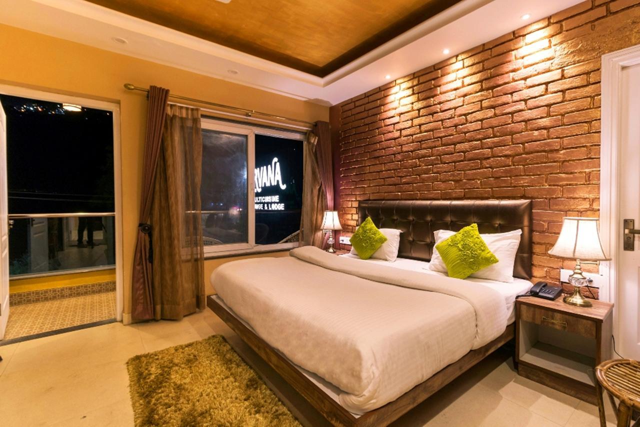 מוסורי Nirvana Lodge And Lounge מראה חיצוני תמונה
