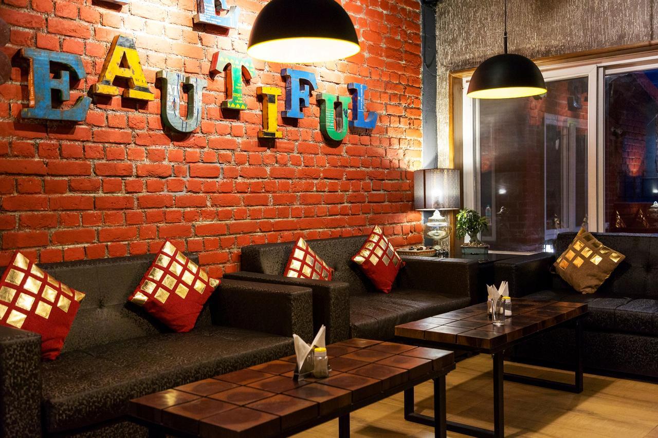 מוסורי Nirvana Lodge And Lounge מראה חיצוני תמונה