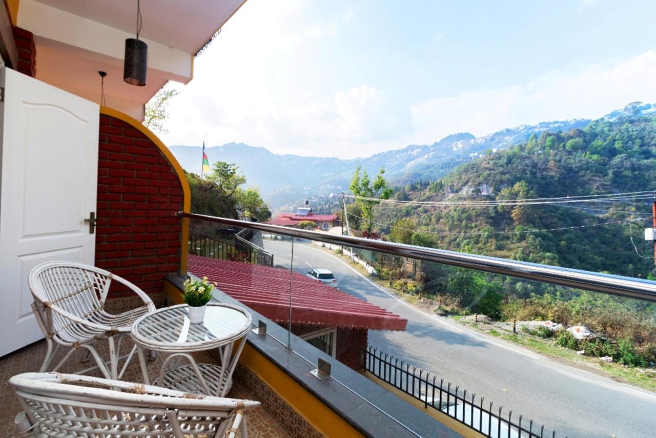 מוסורי Nirvana Lodge And Lounge מראה חיצוני תמונה